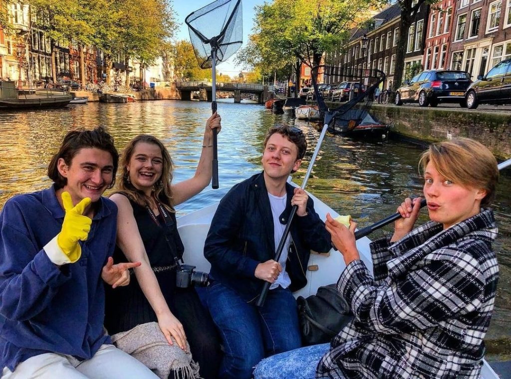 plastic vissen boottocht den haag